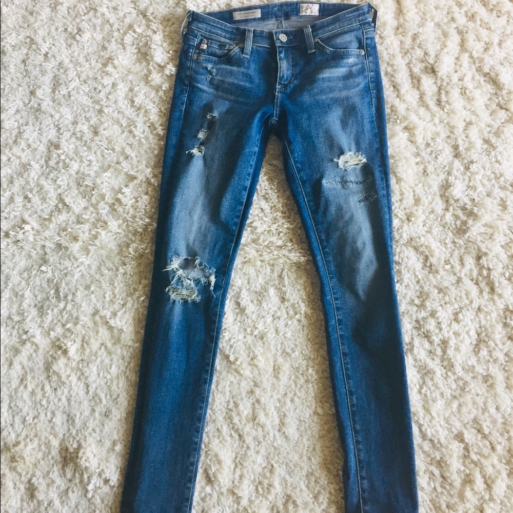 Frisbee ripped jeans size 25 new